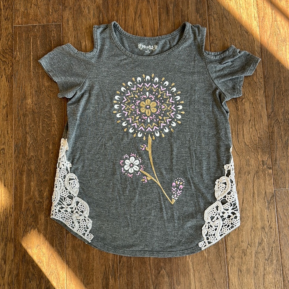 🌞Summer sale! 50% off! Boho Cold-shoulder Flower and Lace T-shirt🌞